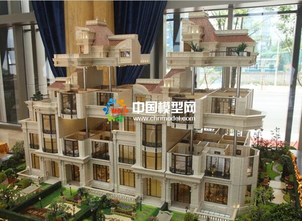 模型使用升降技术完美剖析内部空间