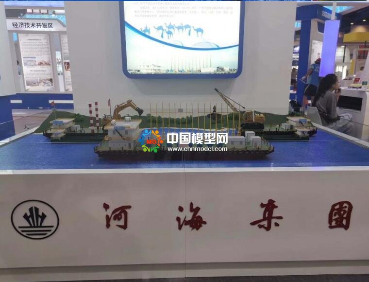 作业船模型