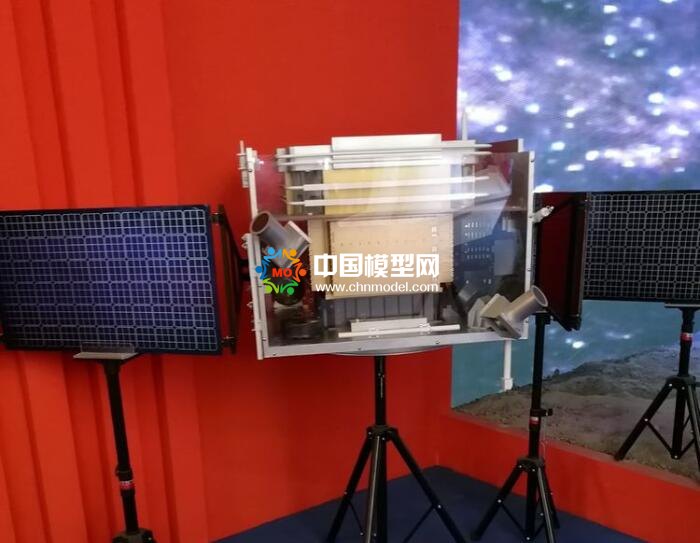 “悟空”号暗物质粒子探测卫星模型