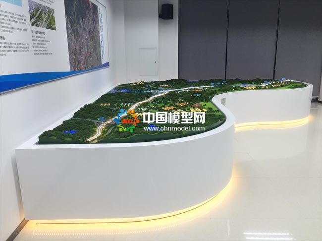 高速公路立体改扩建沙盘模型