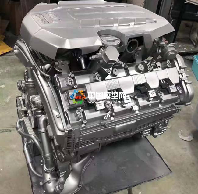 奥迪V8发动机模型