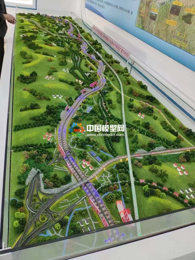 长深高速河惠段改扩建项目T5标沙盘模型