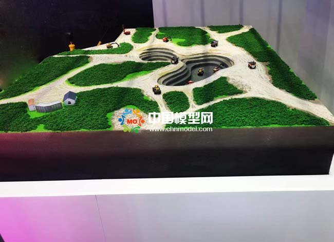 露天矿山开采沙盘模型